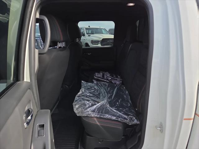 2024 Nissan Frontier Crew Cab PRO-4X 4x4
