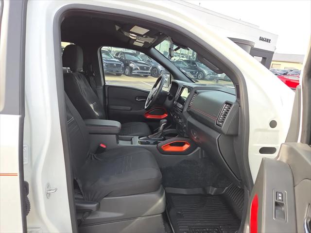 2024 Nissan Frontier Crew Cab PRO-4X 4x4