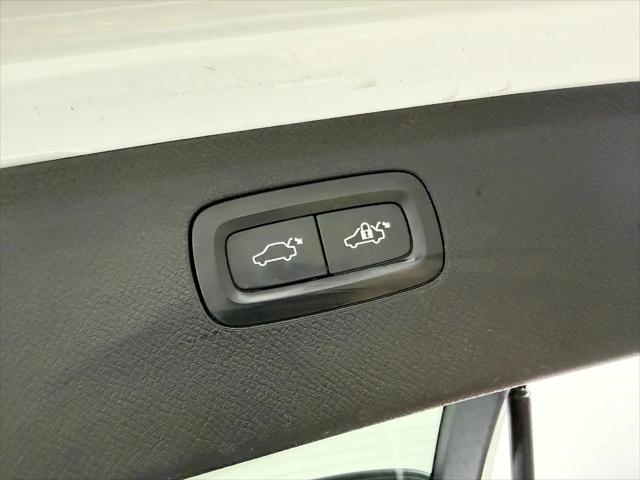 2017 Volvo XC90 T6 Inscription
