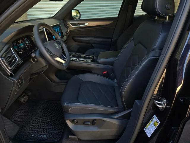 2024 Volkswagen Atlas Cross Sport 2.0T SE w/Technology
