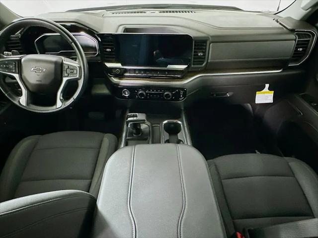 2023 Chevrolet Silverado 1500 4WD Crew Cab Short Bed RST