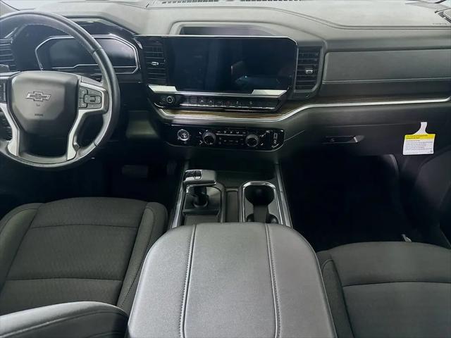 2023 Chevrolet Silverado 1500 4WD Crew Cab Short Bed RST