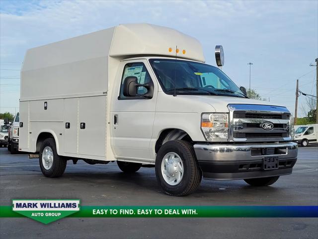 2026 Ford E-350 Cutaway E-Series Cutaway for sale near Cincinnati, OH