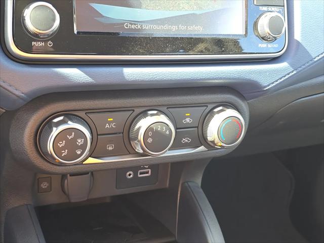 2025 Nissan Versa 1.6 SV