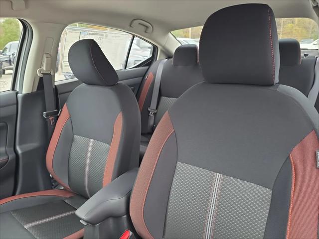 2025 Nissan Versa 1.6 SR