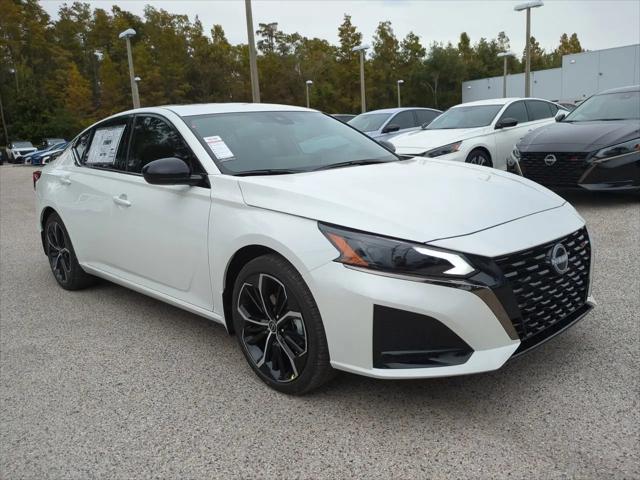 2025 Nissan Altima SR FWD