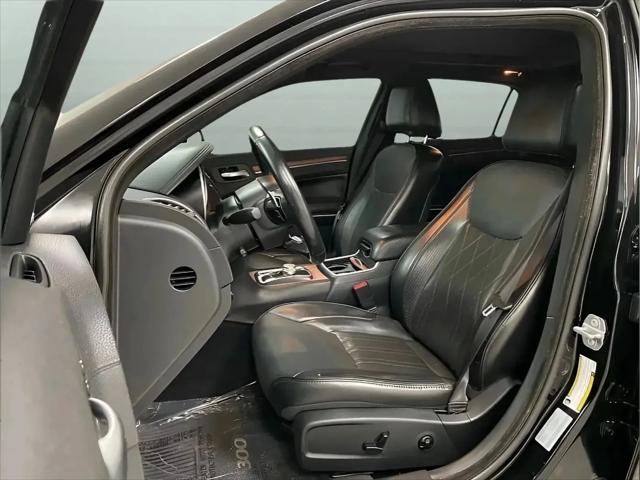2017 Chrysler 300 C Platinum