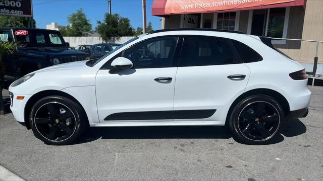 2017 Porsche Macan S