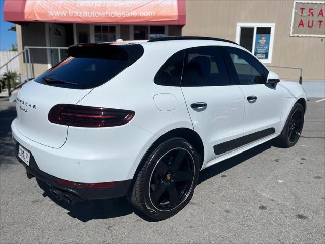 2017 Porsche Macan S