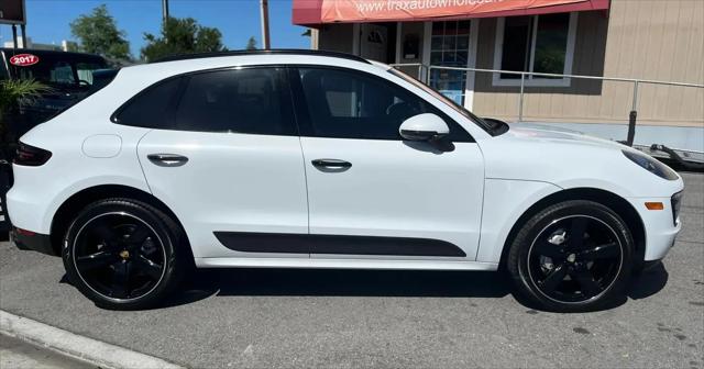 2017 Porsche Macan S