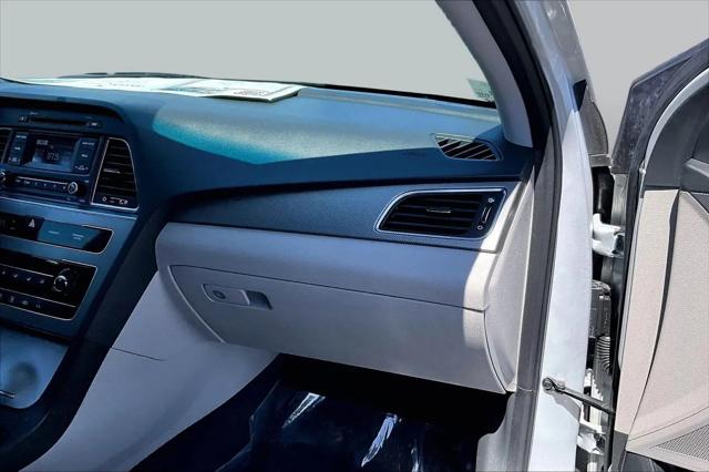 2017 Hyundai Sonata Base