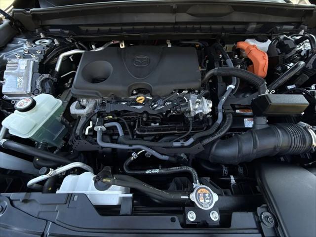2025 Mazda CX-50 Hybrid Premium Plus Package