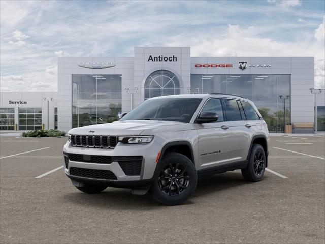 2026 Jeep Grand Cherokee Altitude 4x4 for sale in Antioch, IL