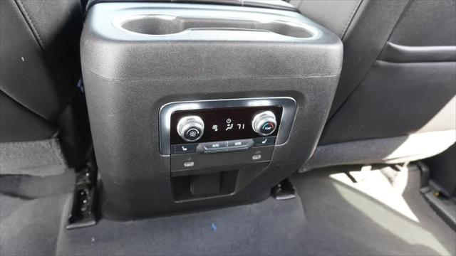2021 GMC Yukon 2WD SLT