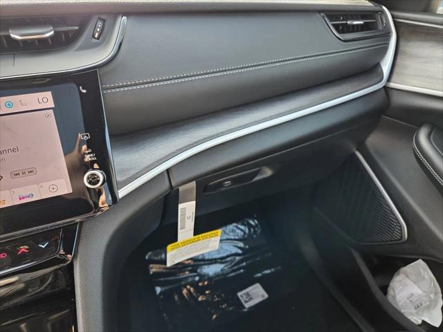 2026 Jeep Grand Cherokee Limited 4x2