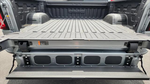 2026 GMC Sierra 1500 Crew Cab, Short Bed, AT4, 4WD