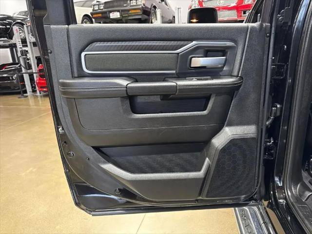 2026 Ram 2500 Big Horn Crew Cab 4x4 8' Box