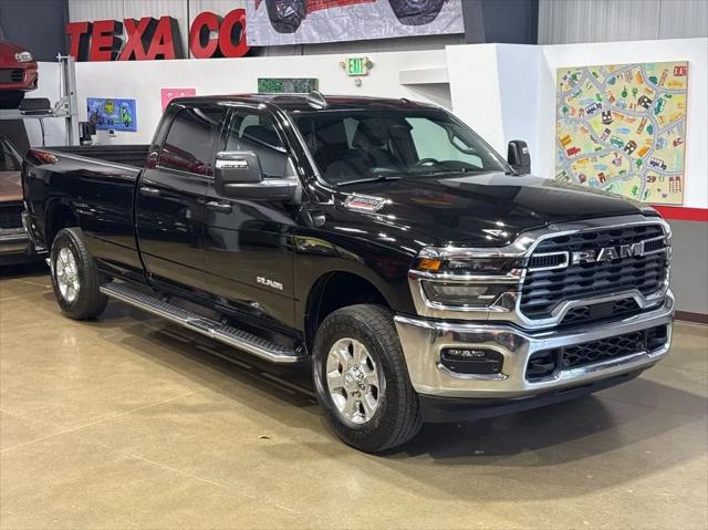 2026 Ram 2500 Big Horn Crew Cab 4x4 8' Box