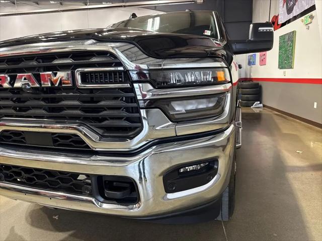 2026 Ram 2500 Big Horn Crew Cab 4x4 8' Box