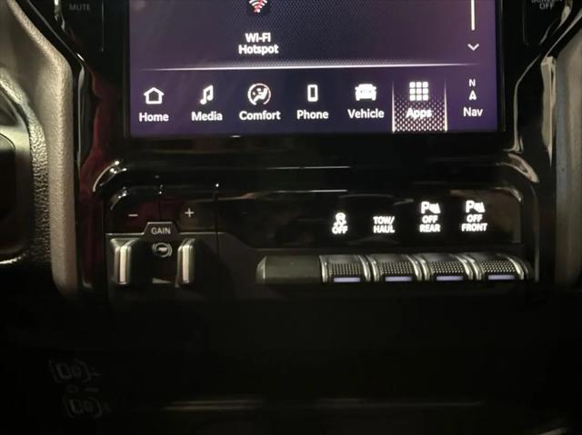 2026 Ram 2500 Big Horn Crew Cab 4x4 8' Box