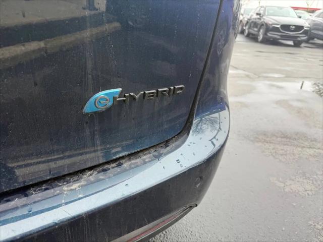2024 Chrysler Pacifica Hybrid Premium S Appearance Pkg