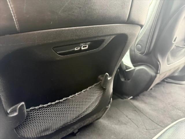 2024 Chrysler Pacifica Hybrid Premium S Appearance Pkg