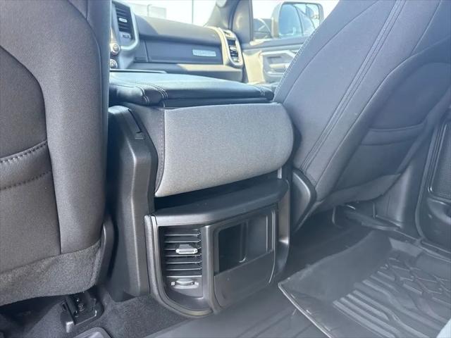 2023 Ram 1500 Big Horn Crew Cab 4x4 5'7" Box