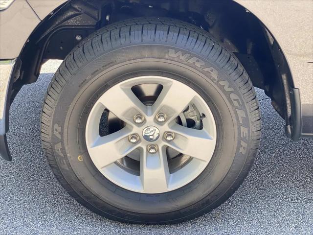 2024 Ram 1500 Classic Tradesman Crew Cab 4x4 5'7" Box