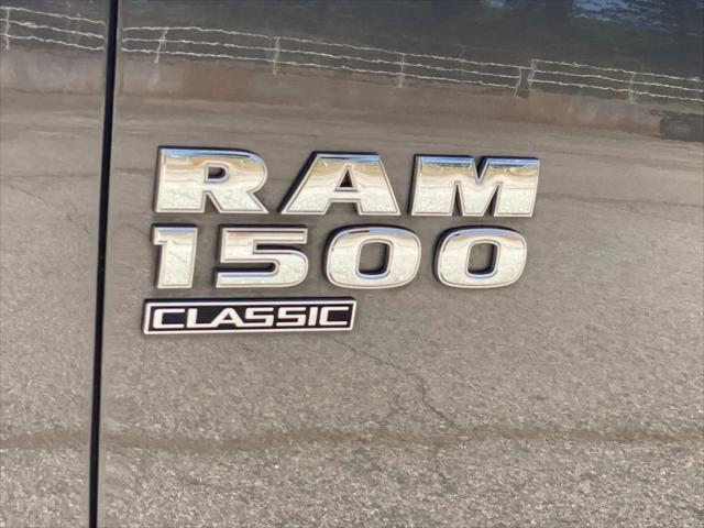 2024 Ram 1500 Classic Tradesman Crew Cab 4x4 5'7" Box