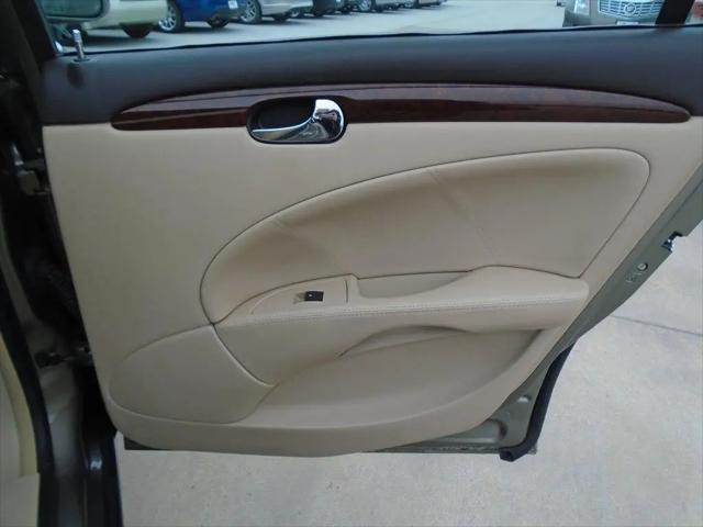2011 Buick Lucerne CXL