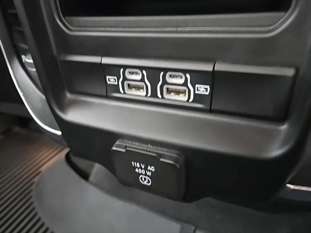 2023 Ram 1500 Laramie Crew Cab 4x4 5'7" Box