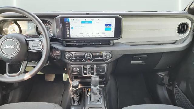2025 Jeep Wrangler 4-Door Sport 4x4