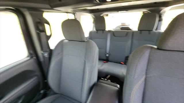 2025 Jeep Wrangler 4-Door Sport 4x4