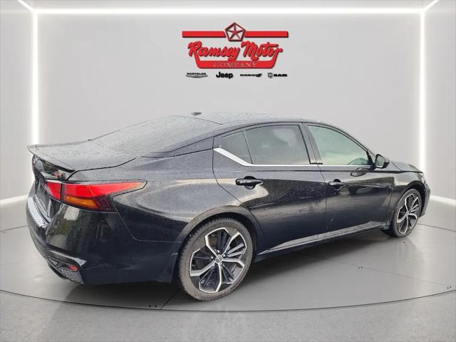 2023 Nissan Altima SR FWD