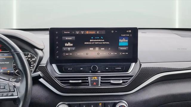 2023 Nissan Altima SR FWD