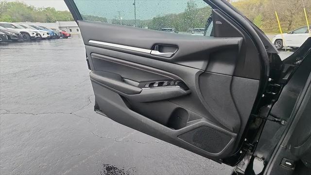 2023 Nissan Altima SR FWD