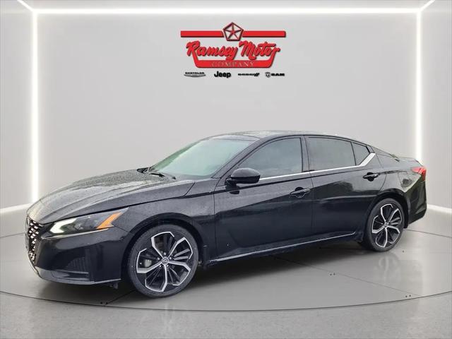 2023 Nissan Altima SR FWD for sale in Harrison, AR
