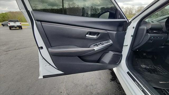 2024 Nissan Sentra SR Xtronic CVT