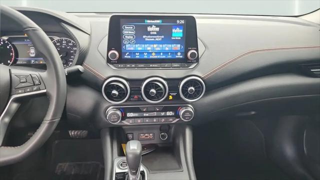 2024 Nissan Sentra SR Xtronic CVT