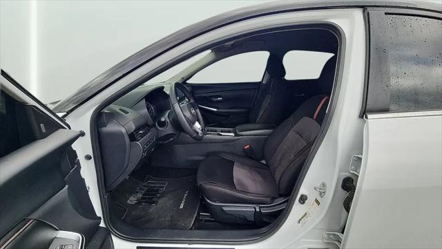 2024 Nissan Sentra SR Xtronic CVT