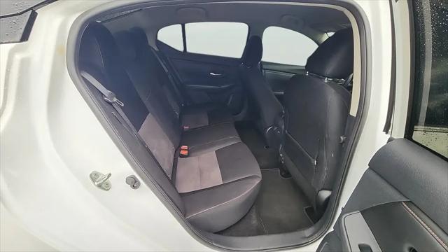 2024 Nissan Sentra SR Xtronic CVT