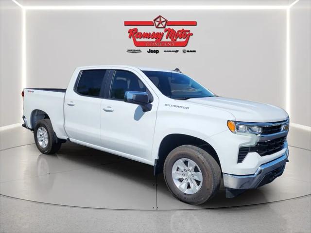 2023 Chevrolet Silverado 1500 4WD Crew Cab Standard Bed LT