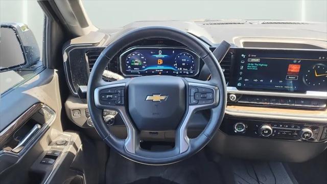 2023 Chevrolet Silverado 1500 4WD Crew Cab Standard Bed LT