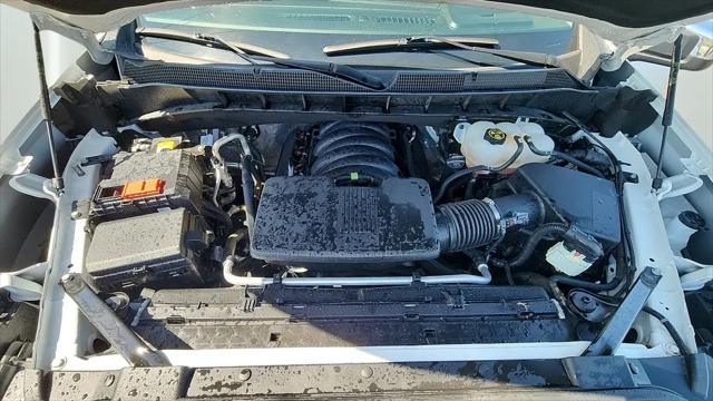 2023 Chevrolet Silverado 1500 4WD Crew Cab Standard Bed LT
