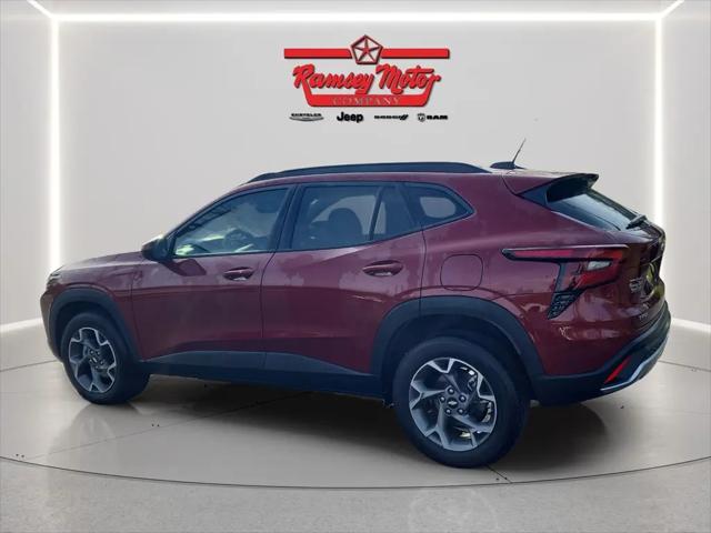 2025 Chevrolet Trax FWD LT
