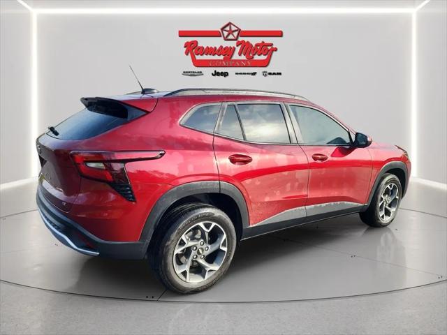 2025 Chevrolet Trax FWD LT