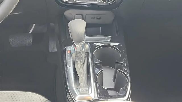 2025 Chevrolet Trax FWD LT