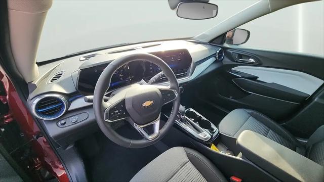 2025 Chevrolet Trax FWD LT