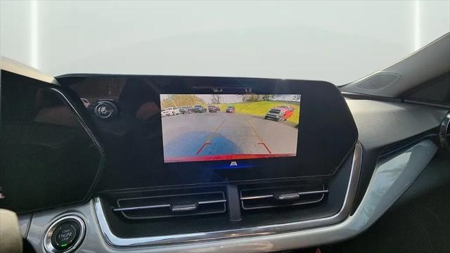 2025 Chevrolet Trax FWD LT