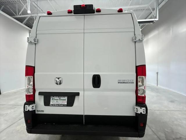 2026 Ram ProMaster 2500 Cargo Van Tradesman High Roof 159" WB w/Pass Seat
